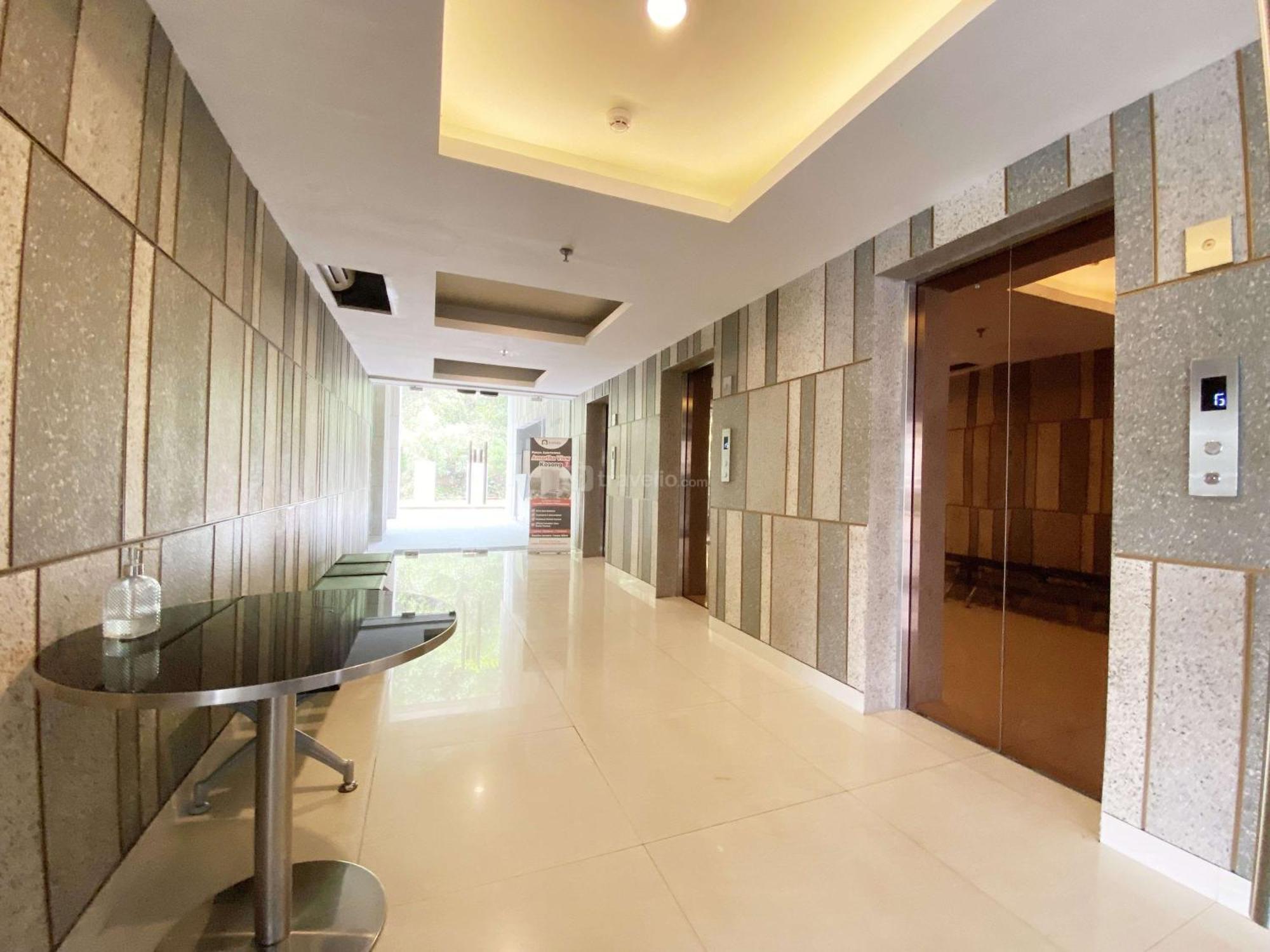 Homey And Cozy Living Amartha View By Travelio *